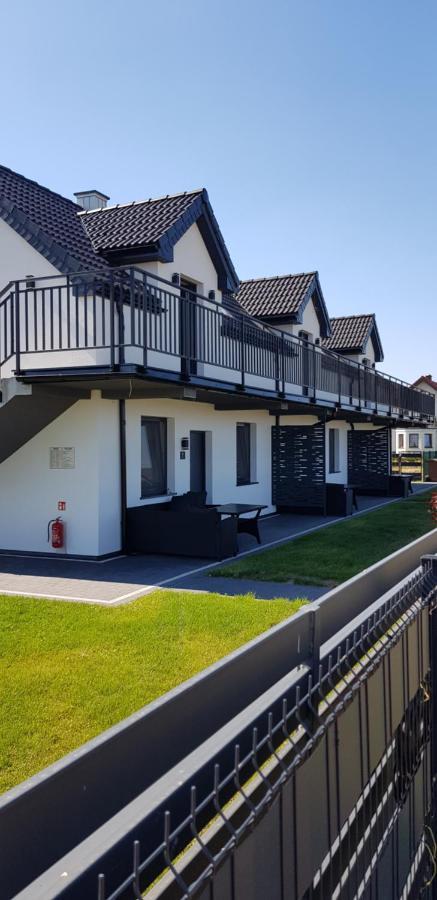 Apartamenty U Wioli I Marcina Łeba Extérieur photo