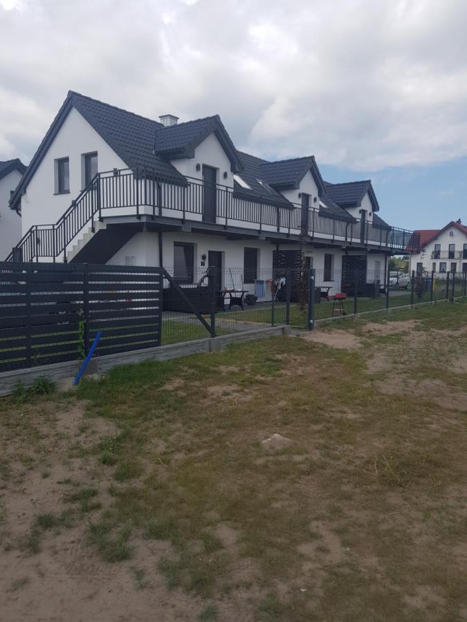 Apartamenty U Wioli I Marcina Łeba Extérieur photo